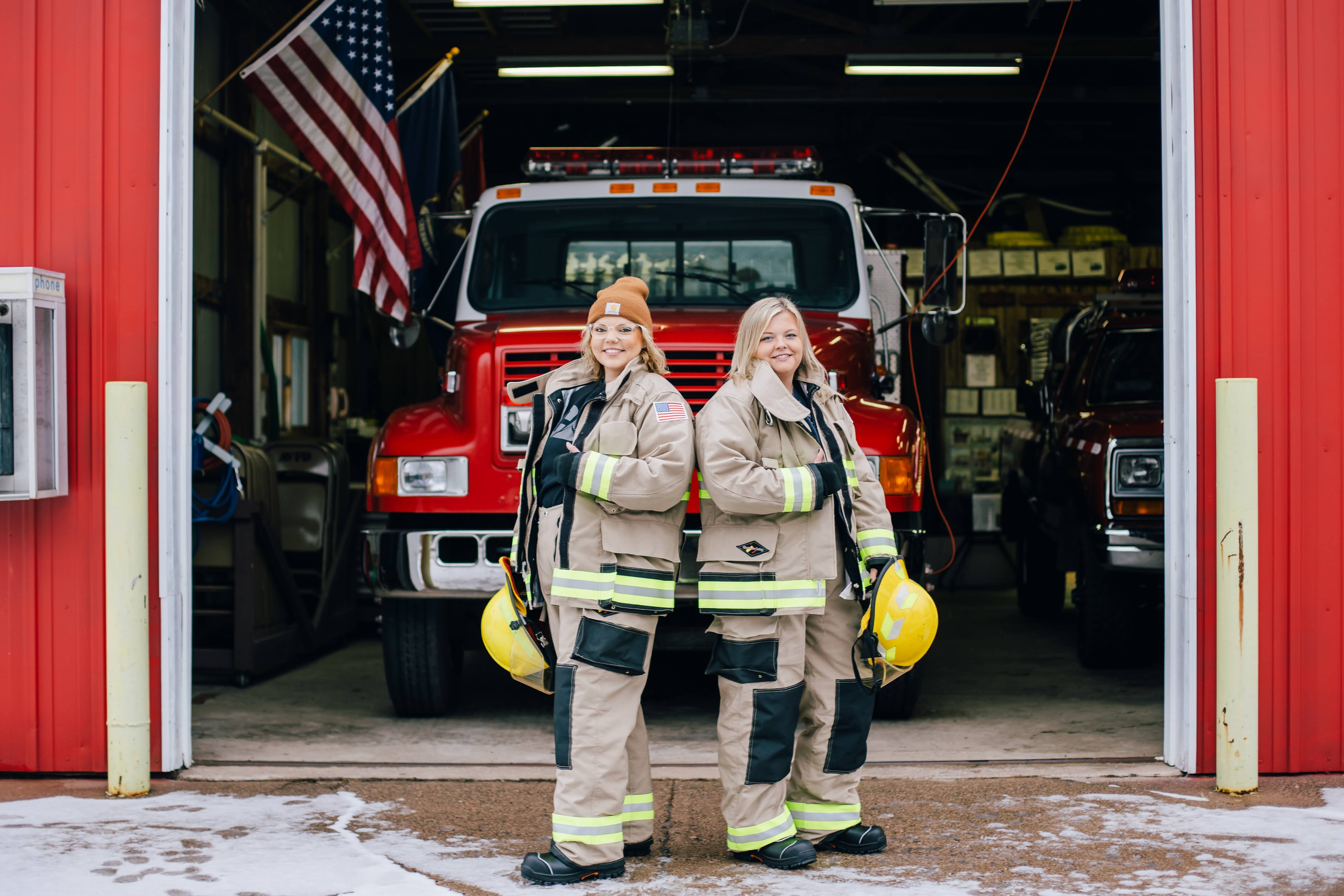 Aura Firefighters In New Turnout Gear