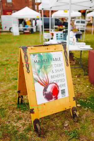 Calumet Farmers Market Sign